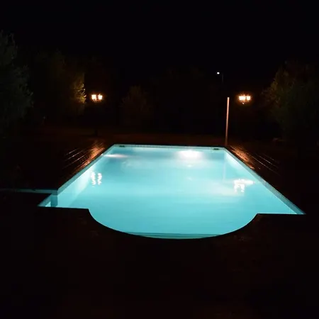 Pyrgos Stelios Case de vacanță *